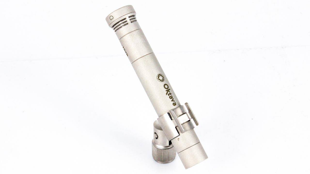 Cardioid Microphone (Silver) Y605