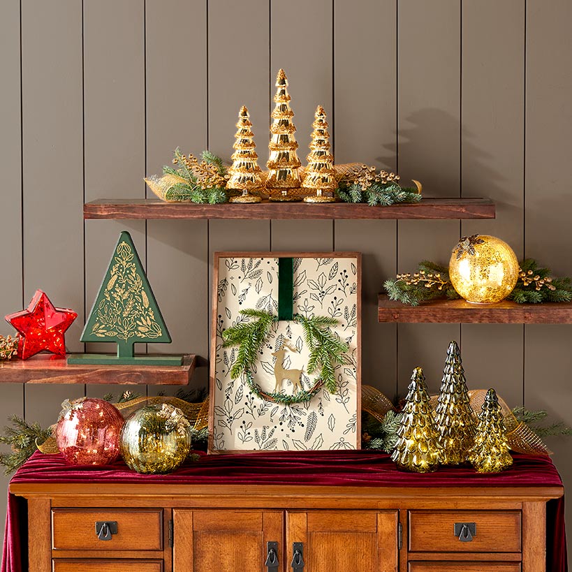 Christmas Pine Wall Hanging