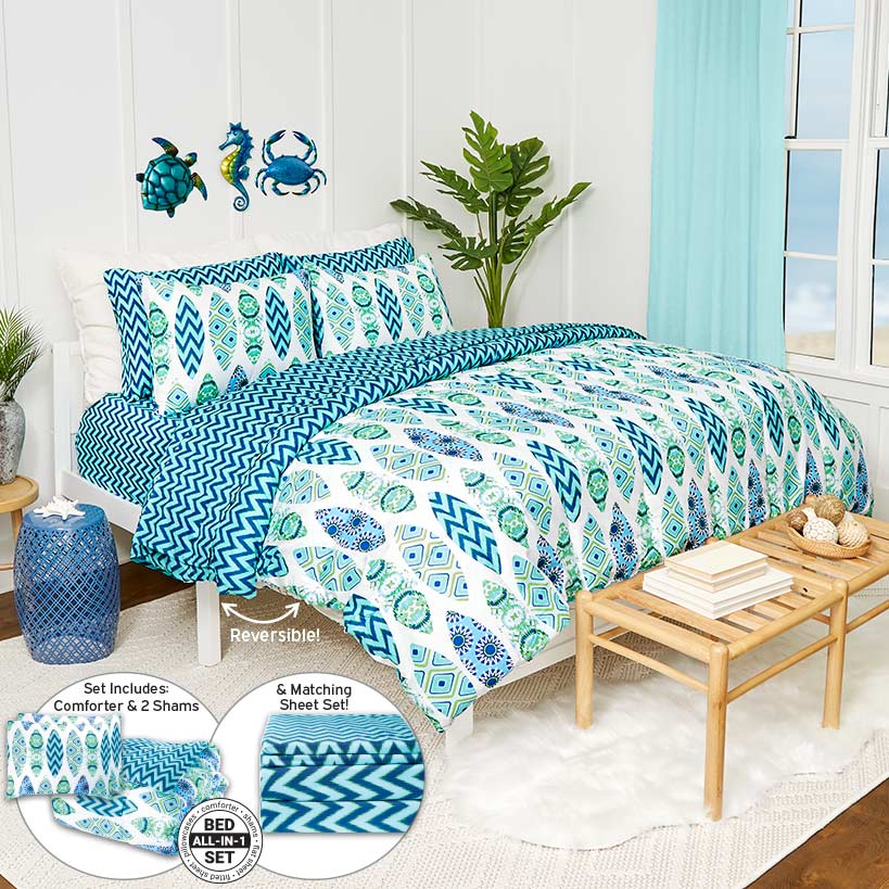 Surf's Up Reversible Queen or King Complete Comforter Set