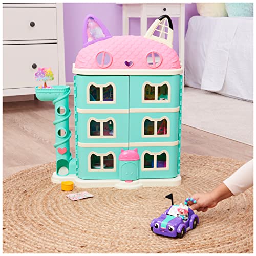 Carlita Toy Car with Pandy Paws Collectible Figure and 2 Accessories N28411