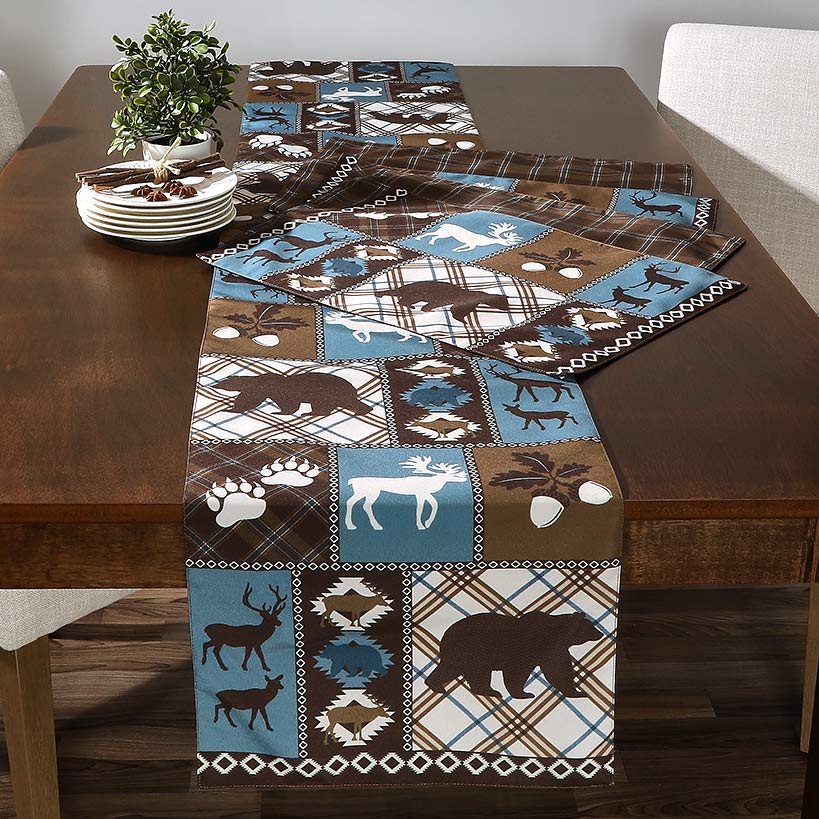 Table Runner or Set of 4 Placemats, Moose Lodge