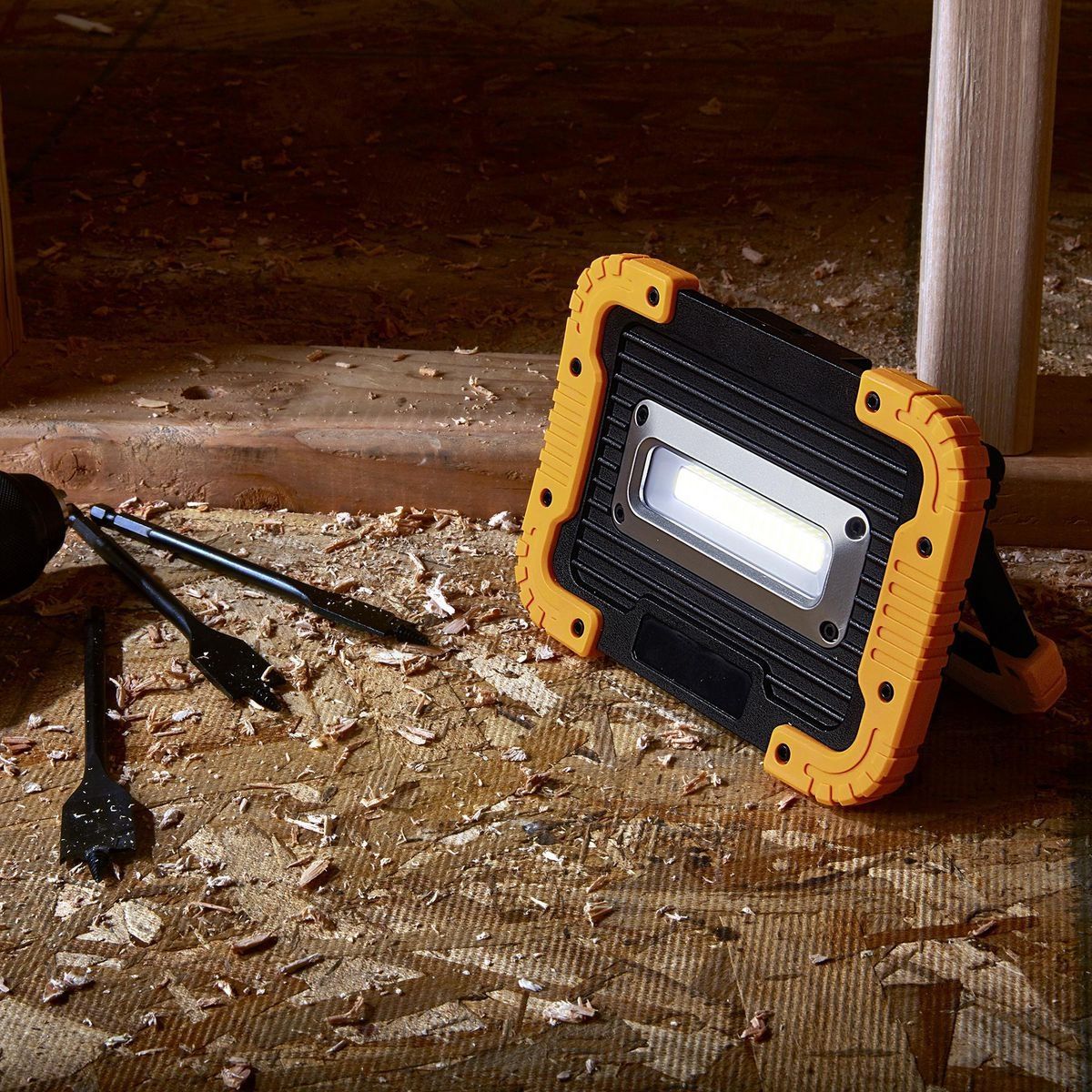 1250 Lumen LED Rechargeable Work Light U12535