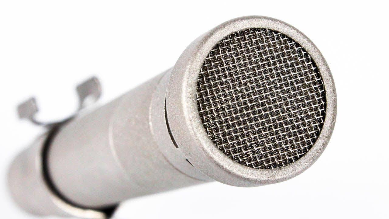 Cardioid Microphone (Silver) O3227