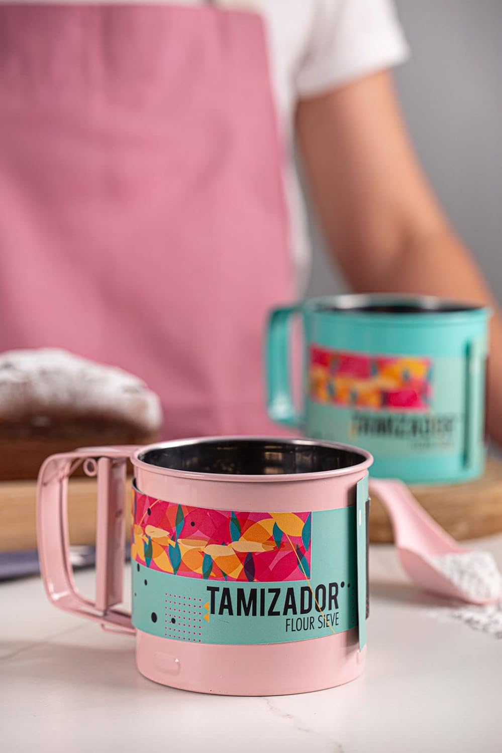 Pink Stainless Steel Hand-held Flour Sifter S507