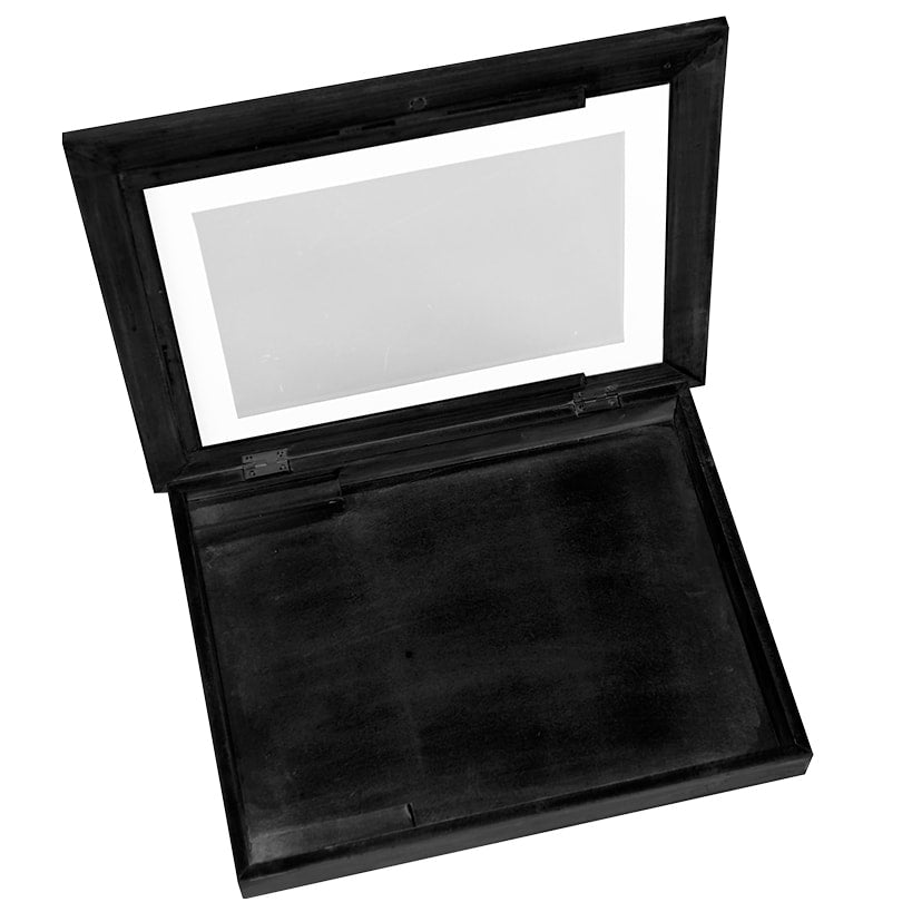 Interchangeable Artwork Frame With Storage