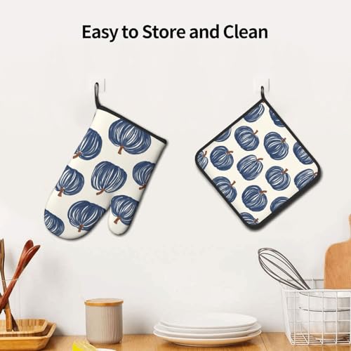 Winter Green Tree Snowflake Oven Mitts and Pot Holders Set Heat Resistant Non Slip Kitchen Gloves Hot Pads 2 Pack Set X517921