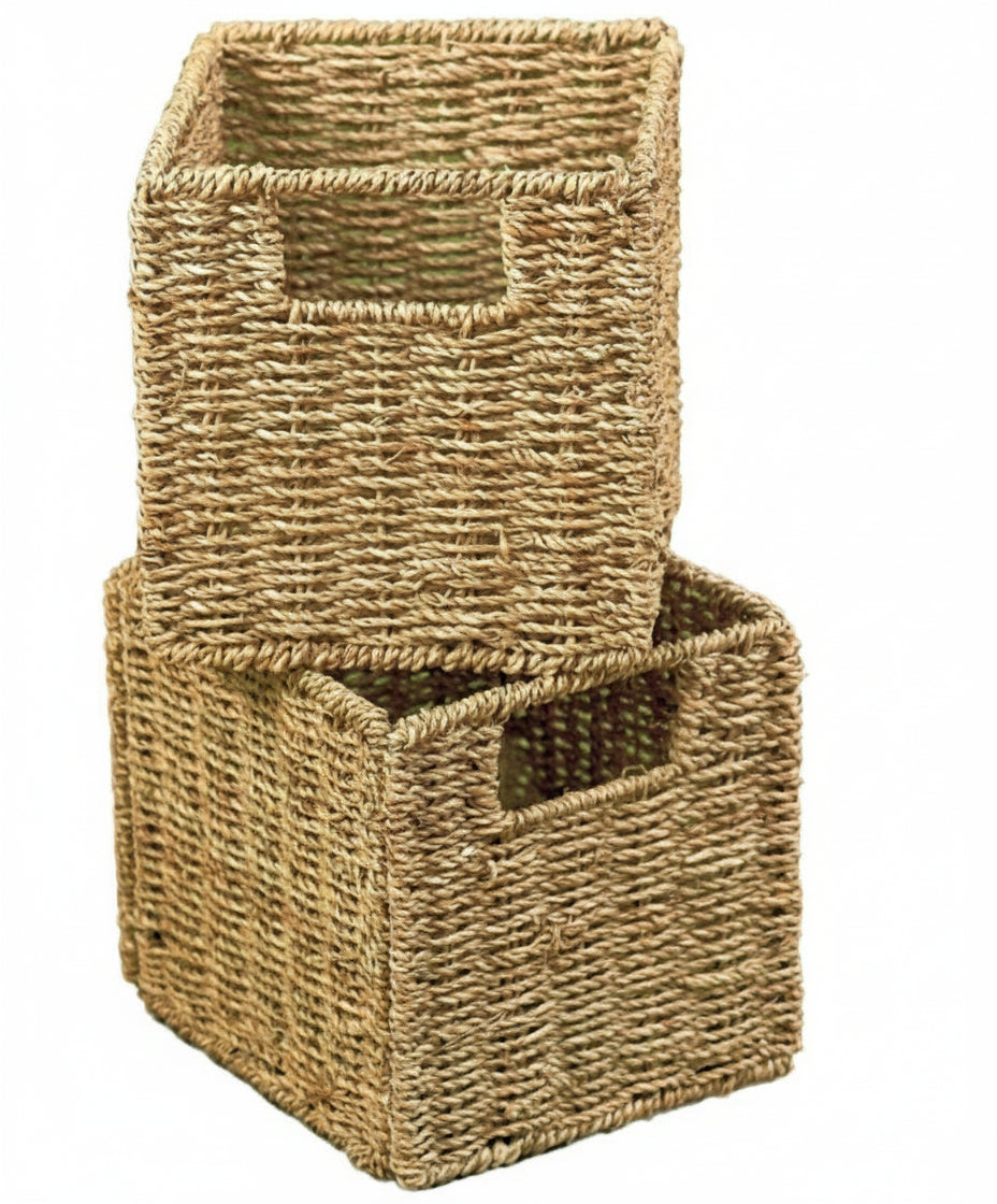 Narrow Storage Tower with 6 Shelves H3196