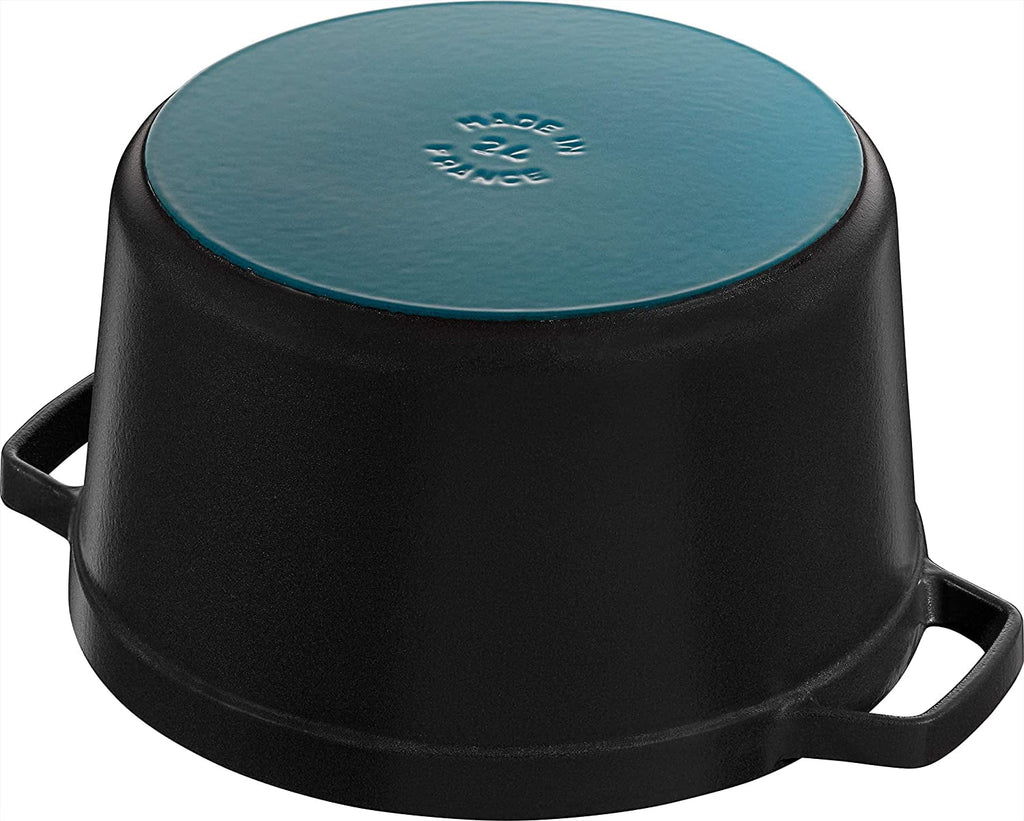 Matte Black Cast Iron Dutch Oven 5-qt Q42929