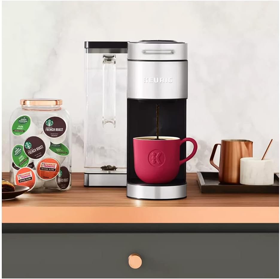 Single Serve Coffee Maker with 15 K-Cup Pods and Reusable Coffee Filter Y179