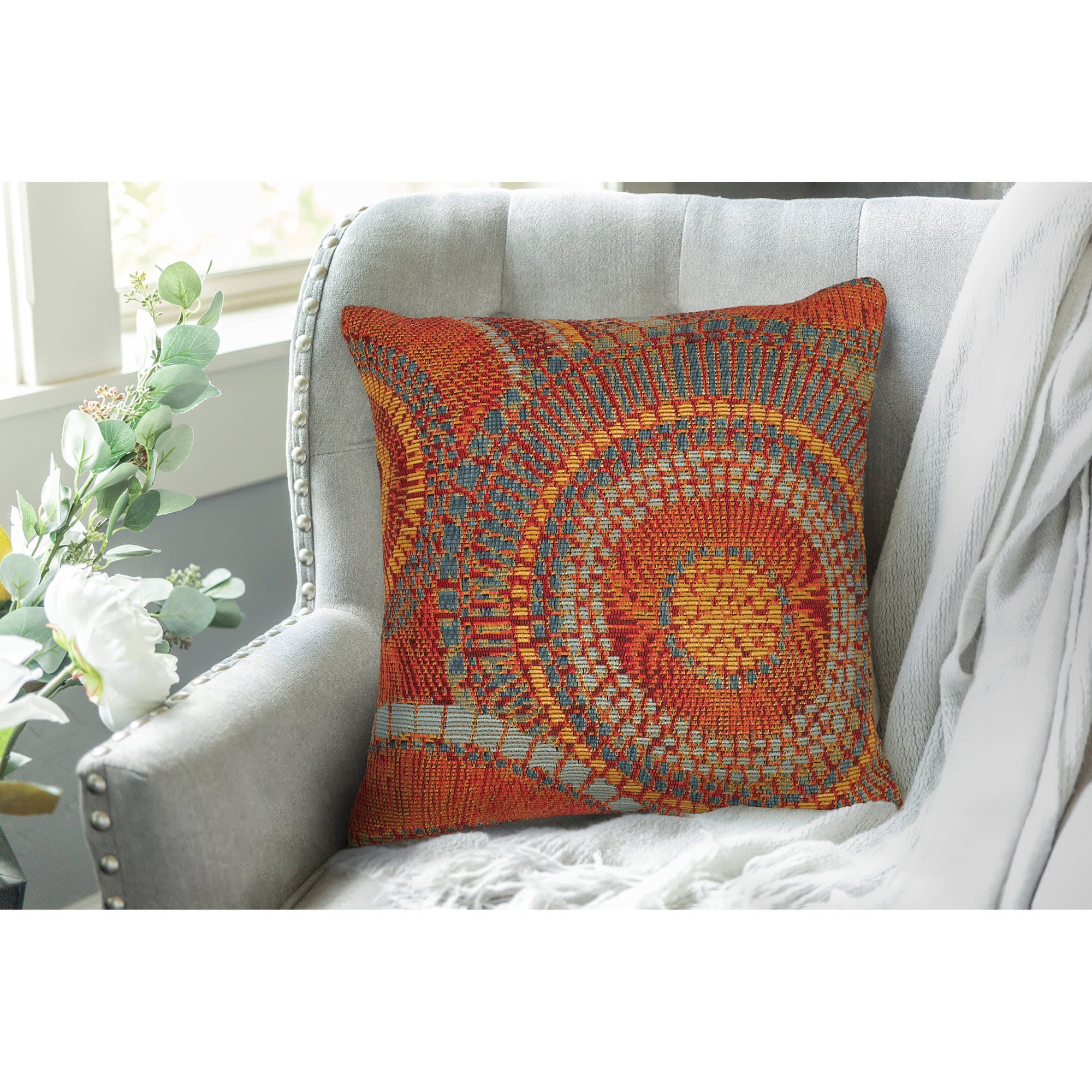 Marina Circles Indoor Outdoor Throw Pillow
