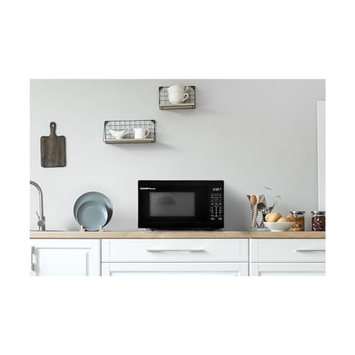 Compact Oven with Removable 10" Carousel Turntable, 700 Watt Countertop Microwave, White Q998
