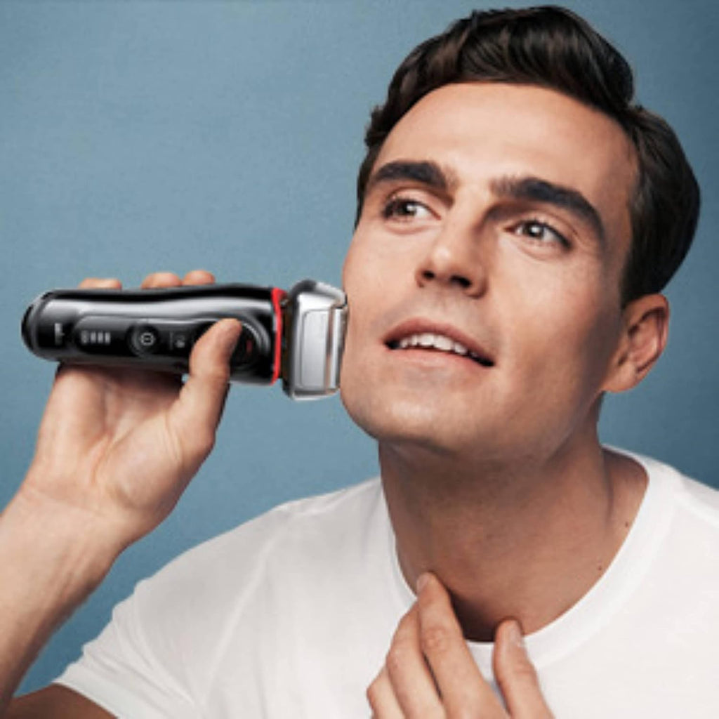 Silver Electric Shaver with Clean & Charge Station and Travel Case K56091