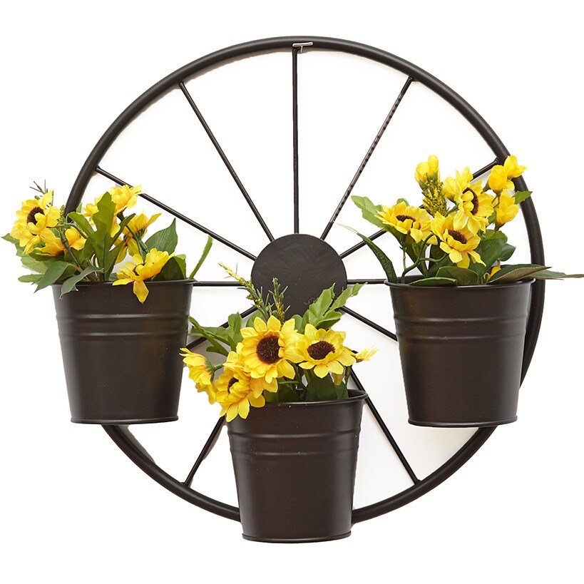 Rustic Wagon Wheel Planter for Outdoor Spaces E18942