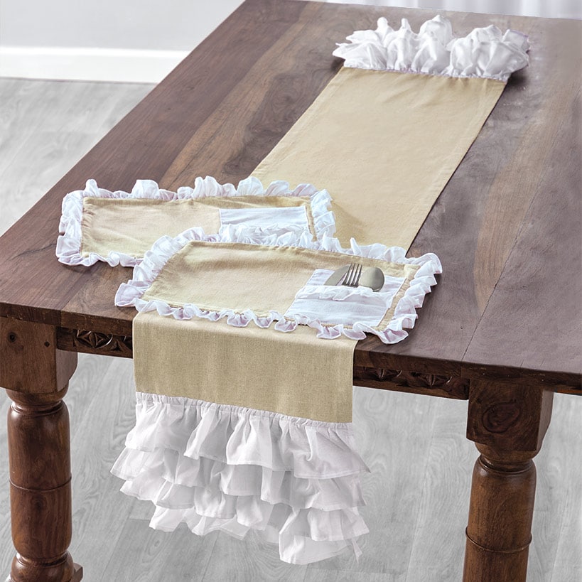 Ruffled Table Runner and Placemats Z88507