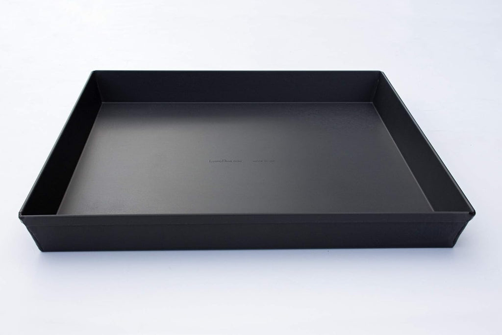 14x14x1.5 inch Pre-Seasoned Pizza Pan U6015