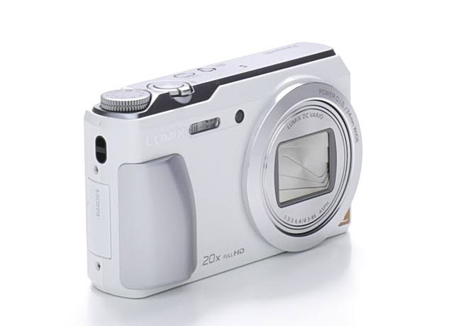 White Digital Camera P199418