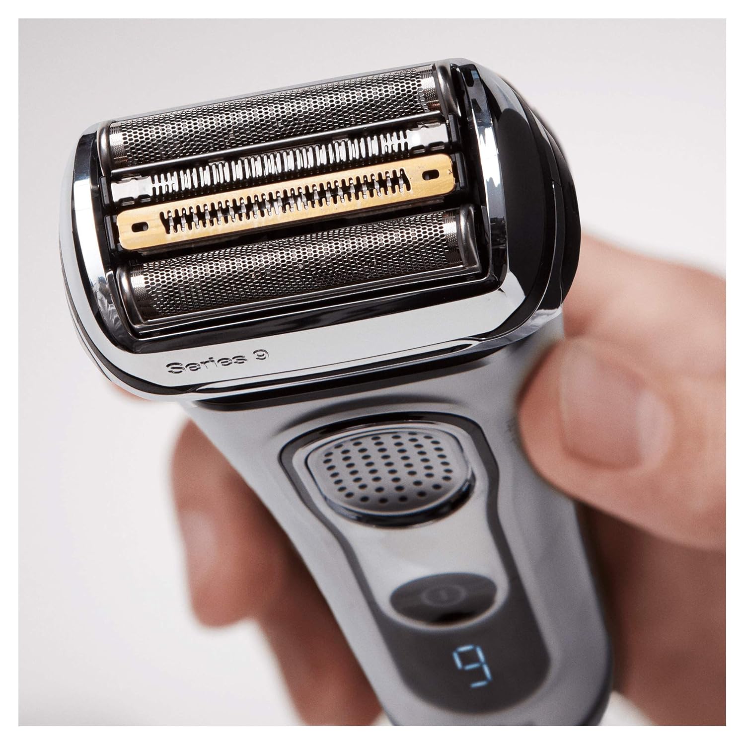 Silver Electric Shaver with Clean & Charge Station and Travel Case K56091