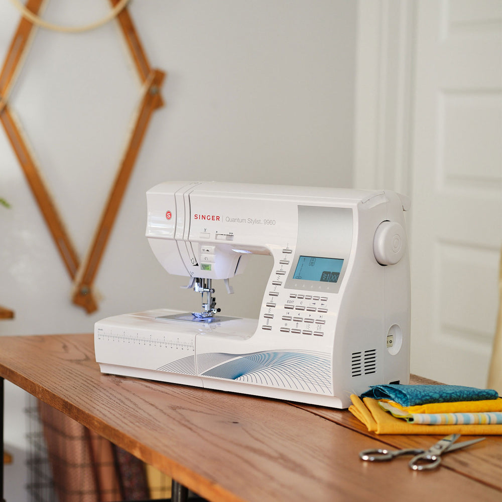 Sewing Machine with Extension Table D1378