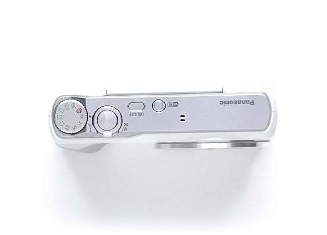 White Digital Camera P199418