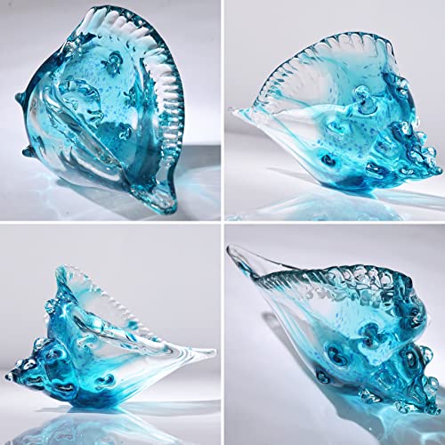 Blown glass conch statue U869039