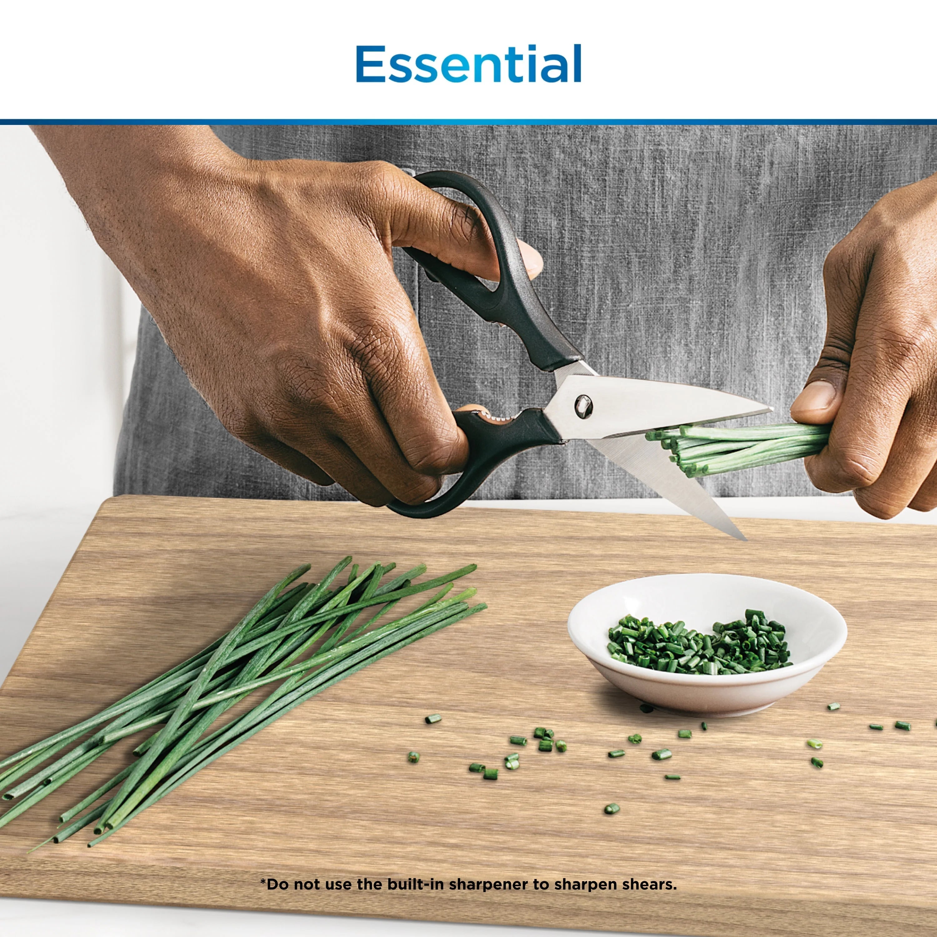 12-Piece Stainless Steel Knife System with Built-in Sharpener V2021