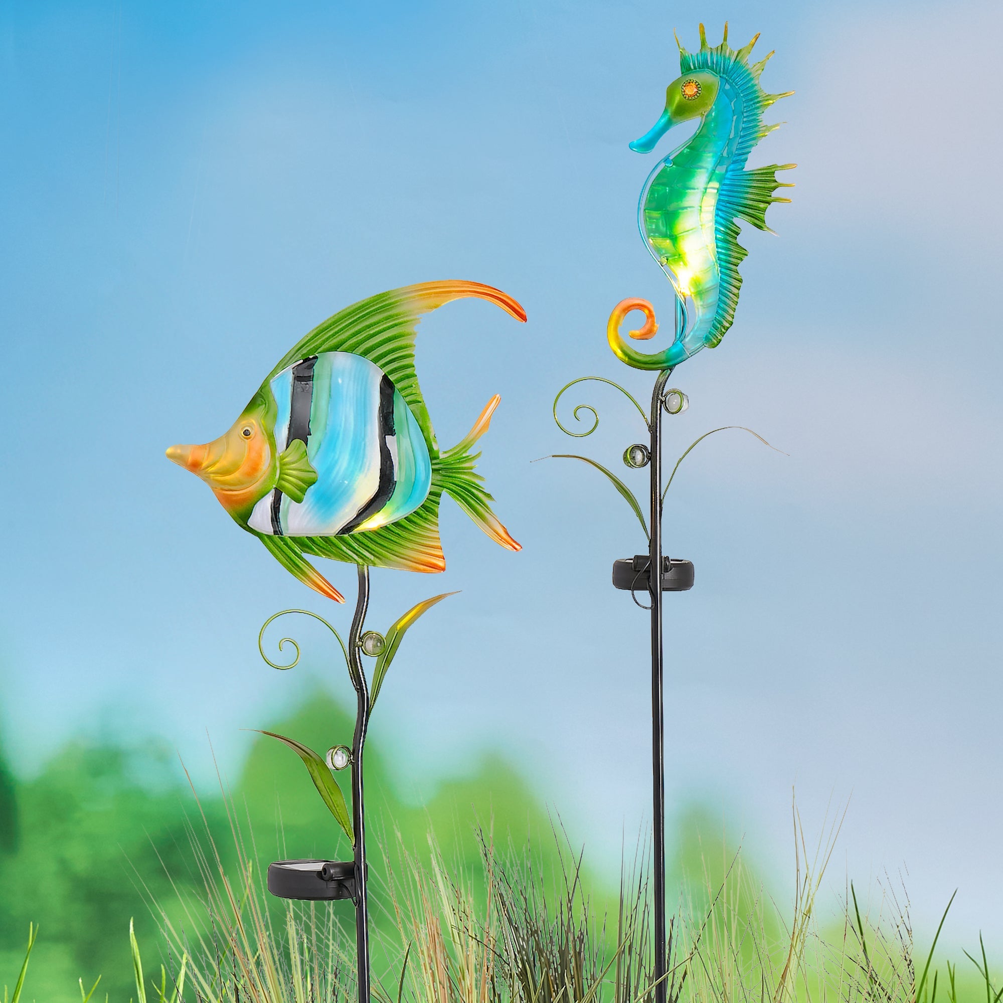 Coastal Sea Creature Solar Lighted Stake