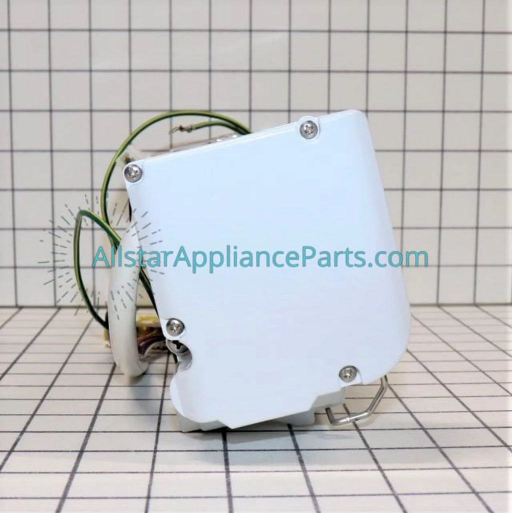 Refrigerator Ice Maker Assembly L609