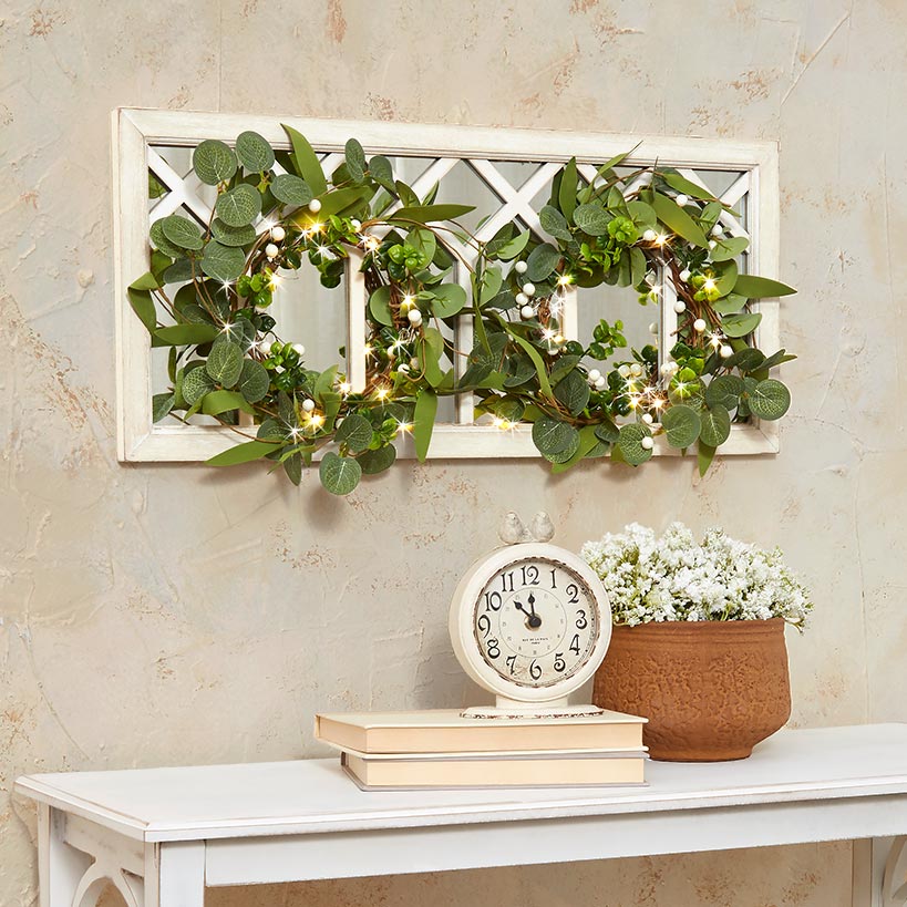 Lighted Country Wall Mirror with Wreath K5572