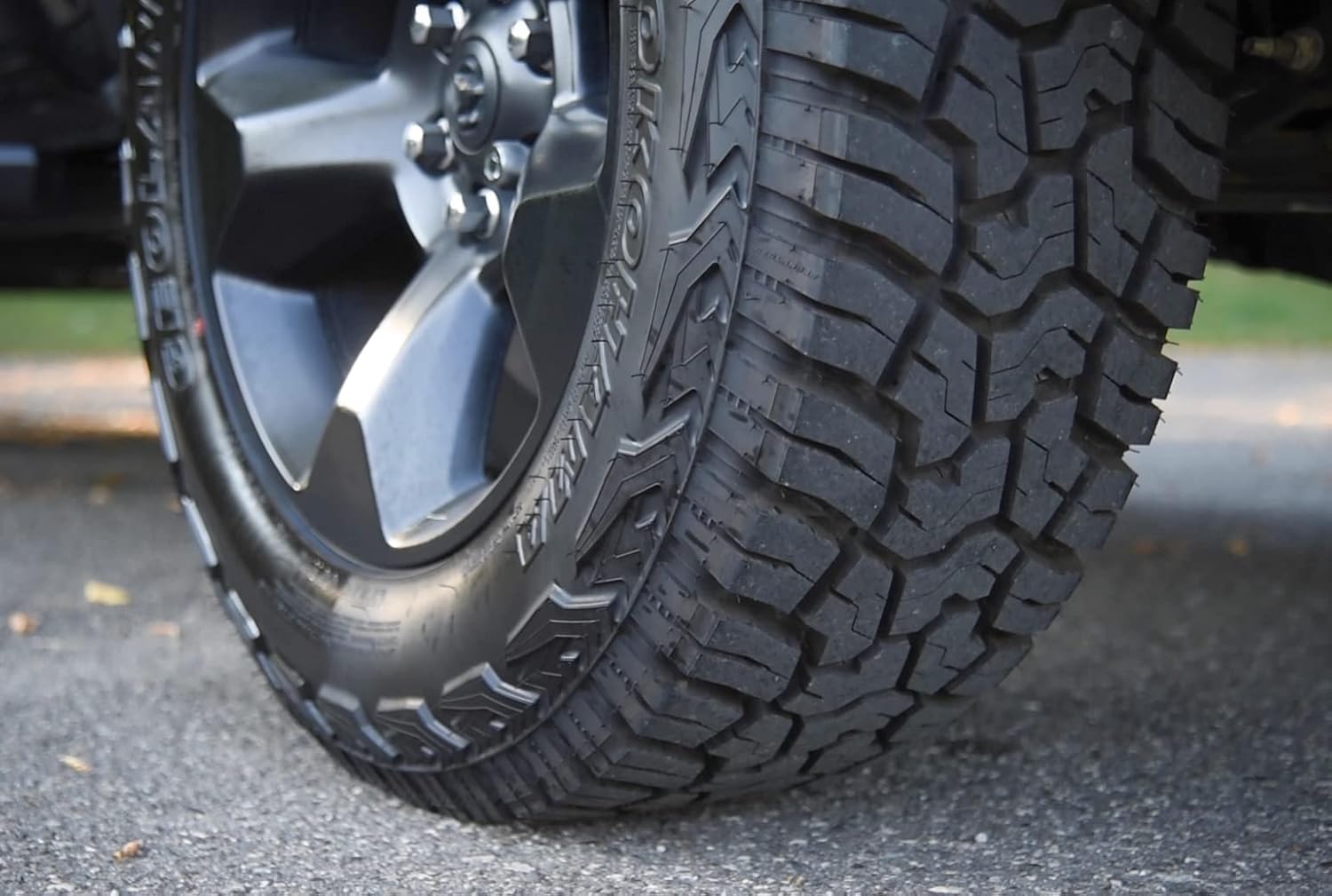 All Terrain 265/70R16 116T XL Light Truck Tire K8168