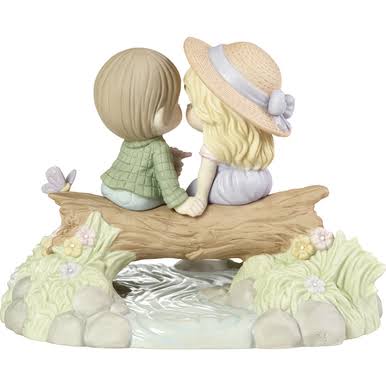 Bisque Porcelain Figurine N632570