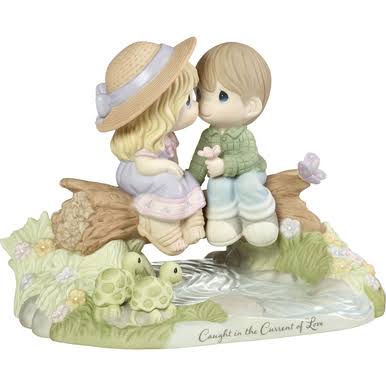 Bisque Porcelain Figurine N632570