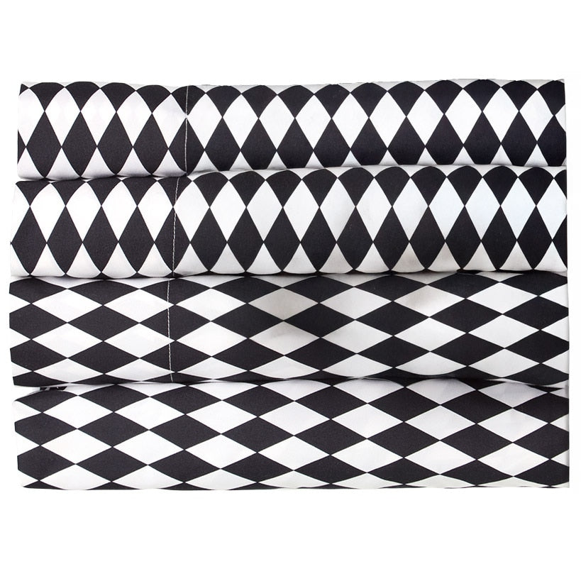 Haunted Walls Comforter Set and Flannel Throw Bundle