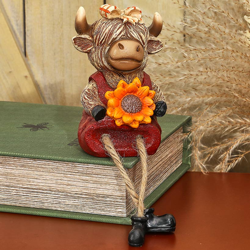 Highland Cow Shelf Sitter Girl With Sunflower Or Boy With Pumpkin