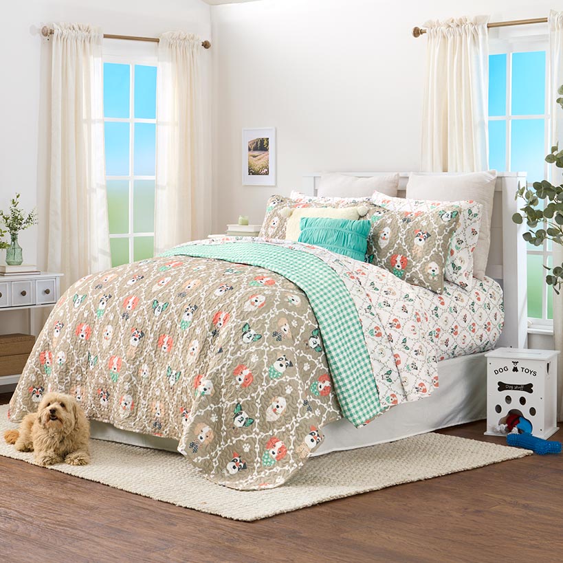 I Woof You Quilt Collection