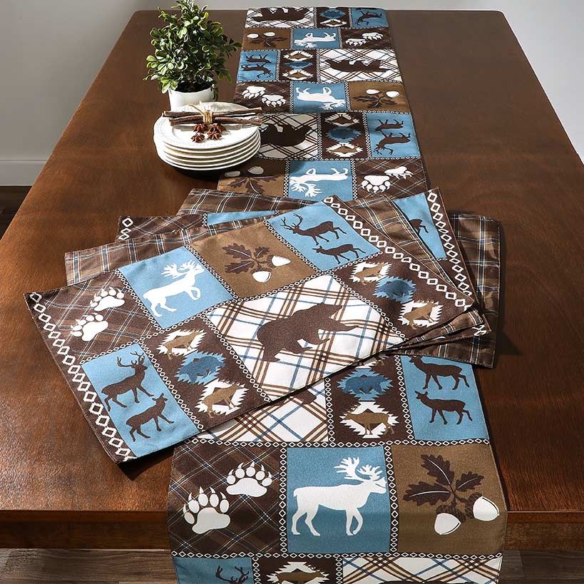 Table Runner or Set of 4 Placemats, Moose Lodge