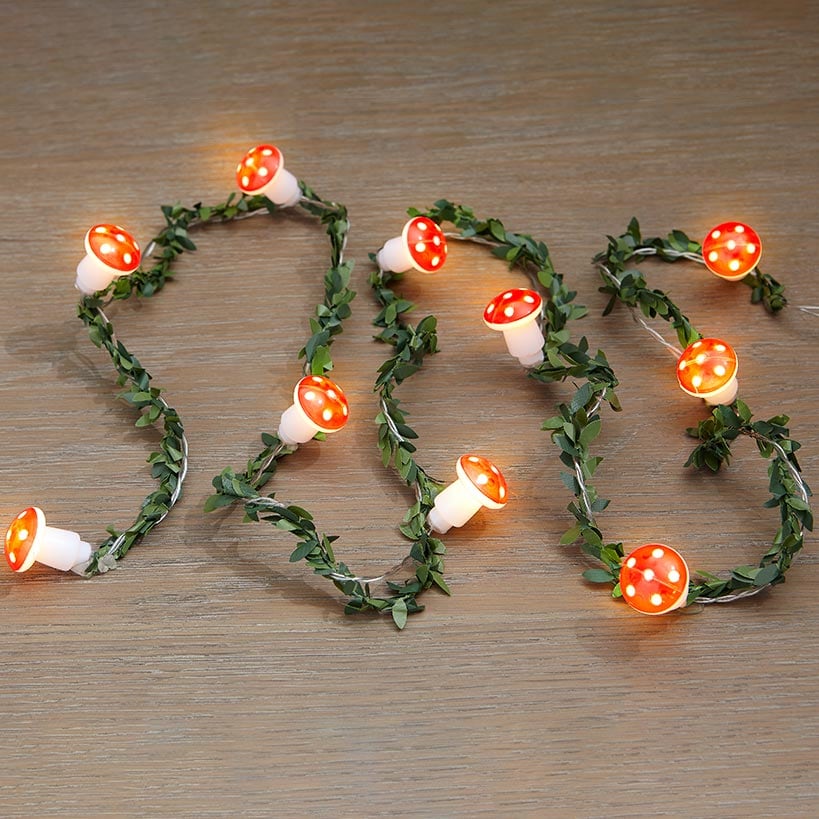 Mushroom String Lights with Greenery Y56218