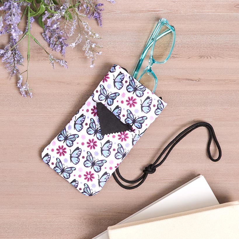 Quilted Glasses Case with String N818