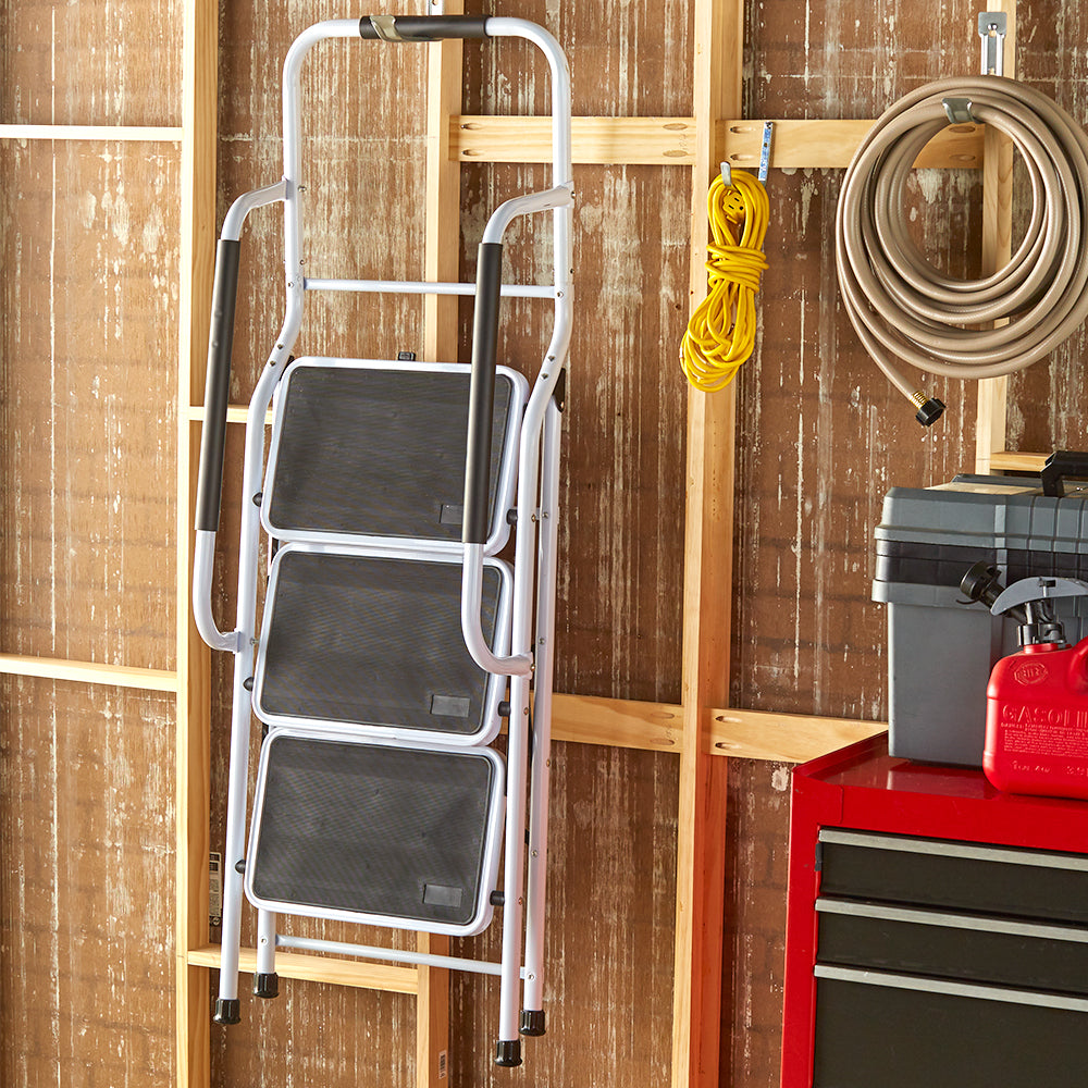 3 or 4 Step Folding Ladder with Handrails