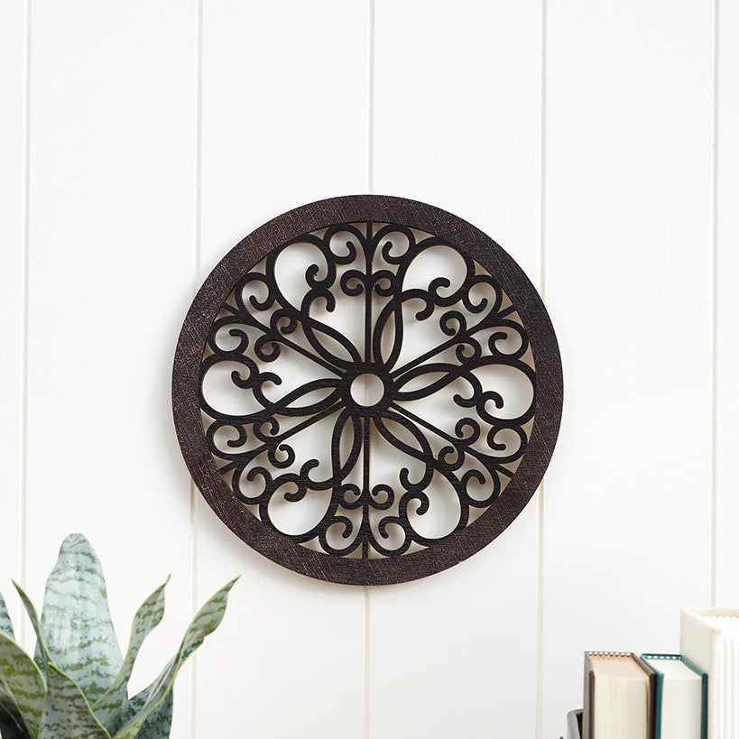 Wall Medallion R6026