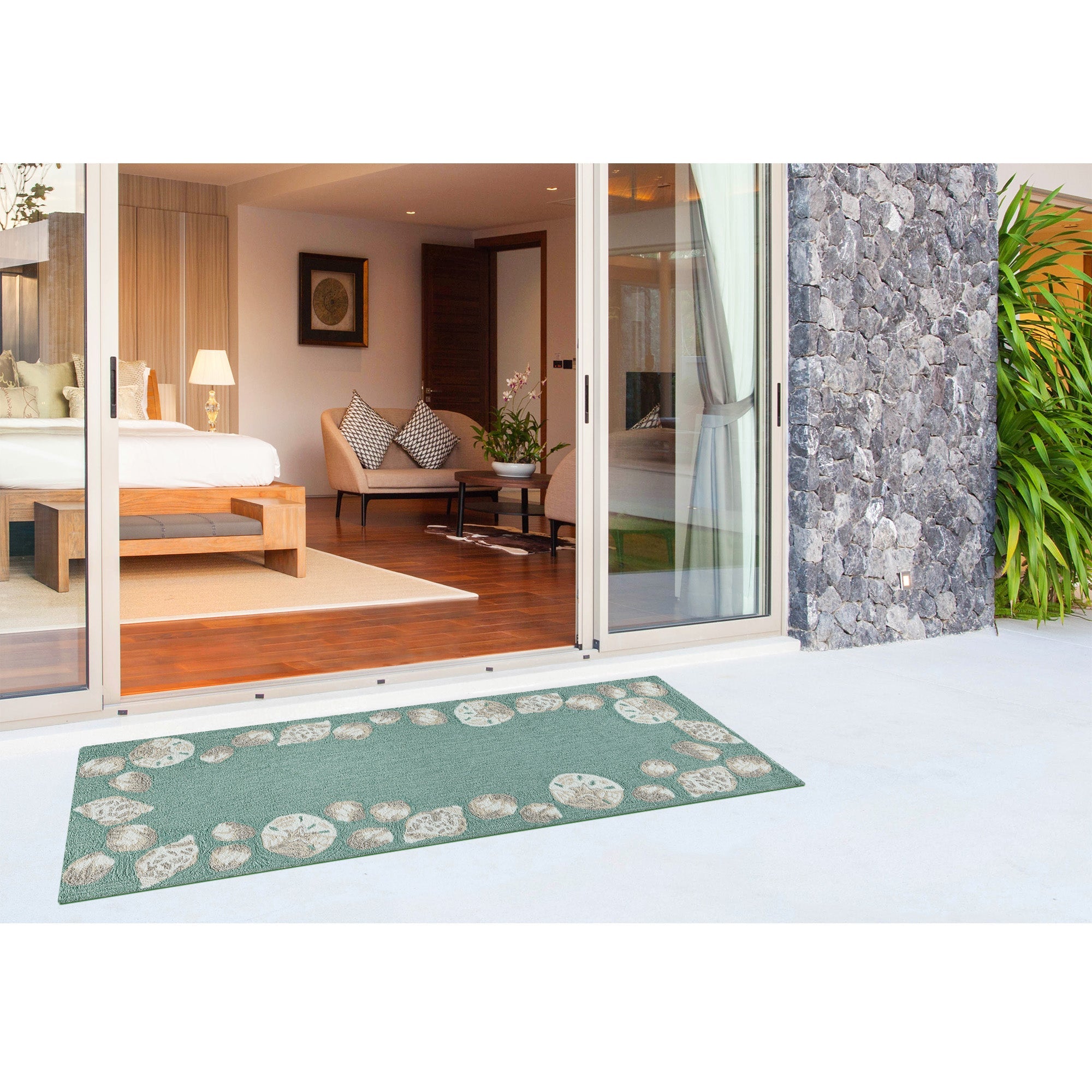 Capri Seashell Border Indoor Outdoor Area Rug