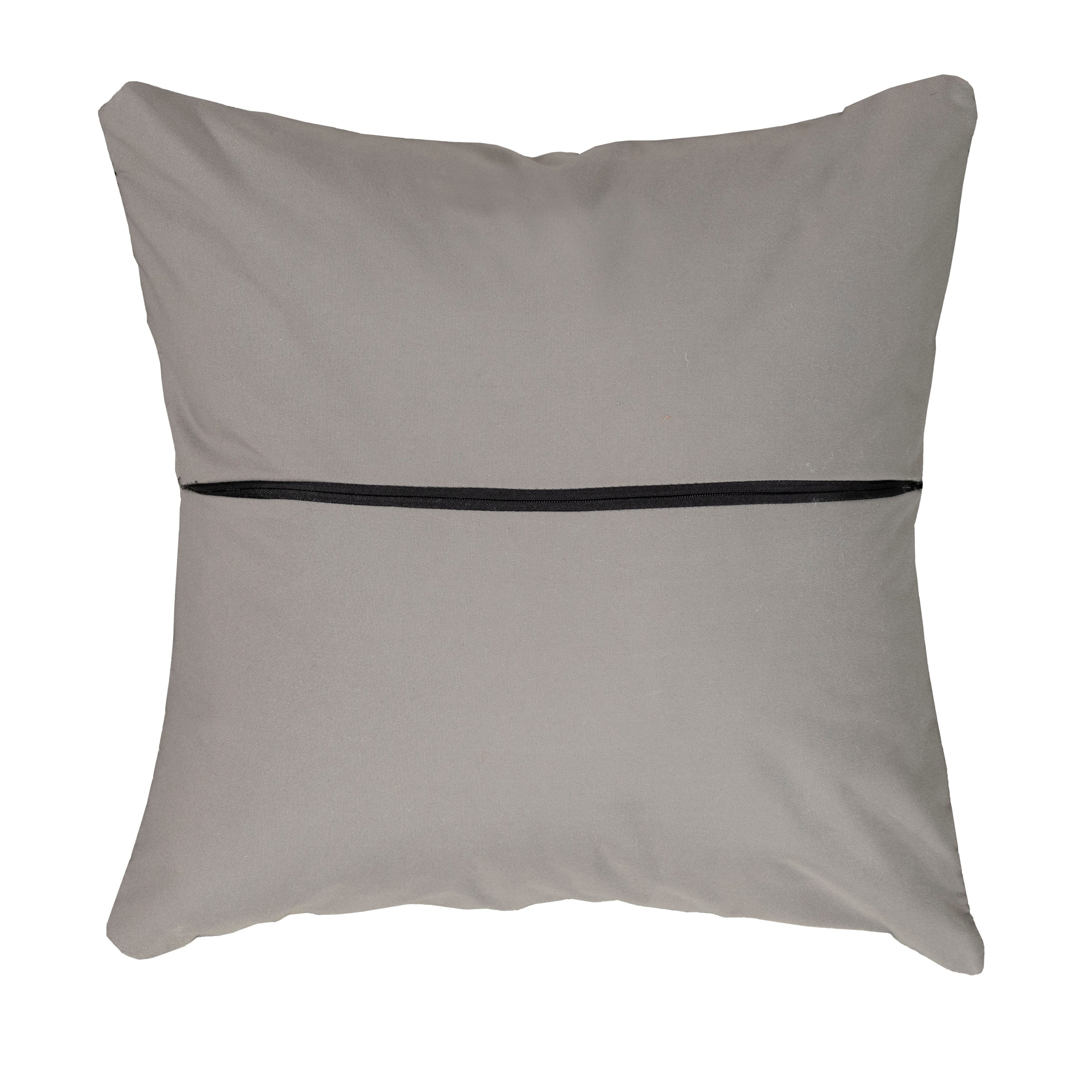 Frontporch Poinsettia Indoor Outdoor Throw Pillow